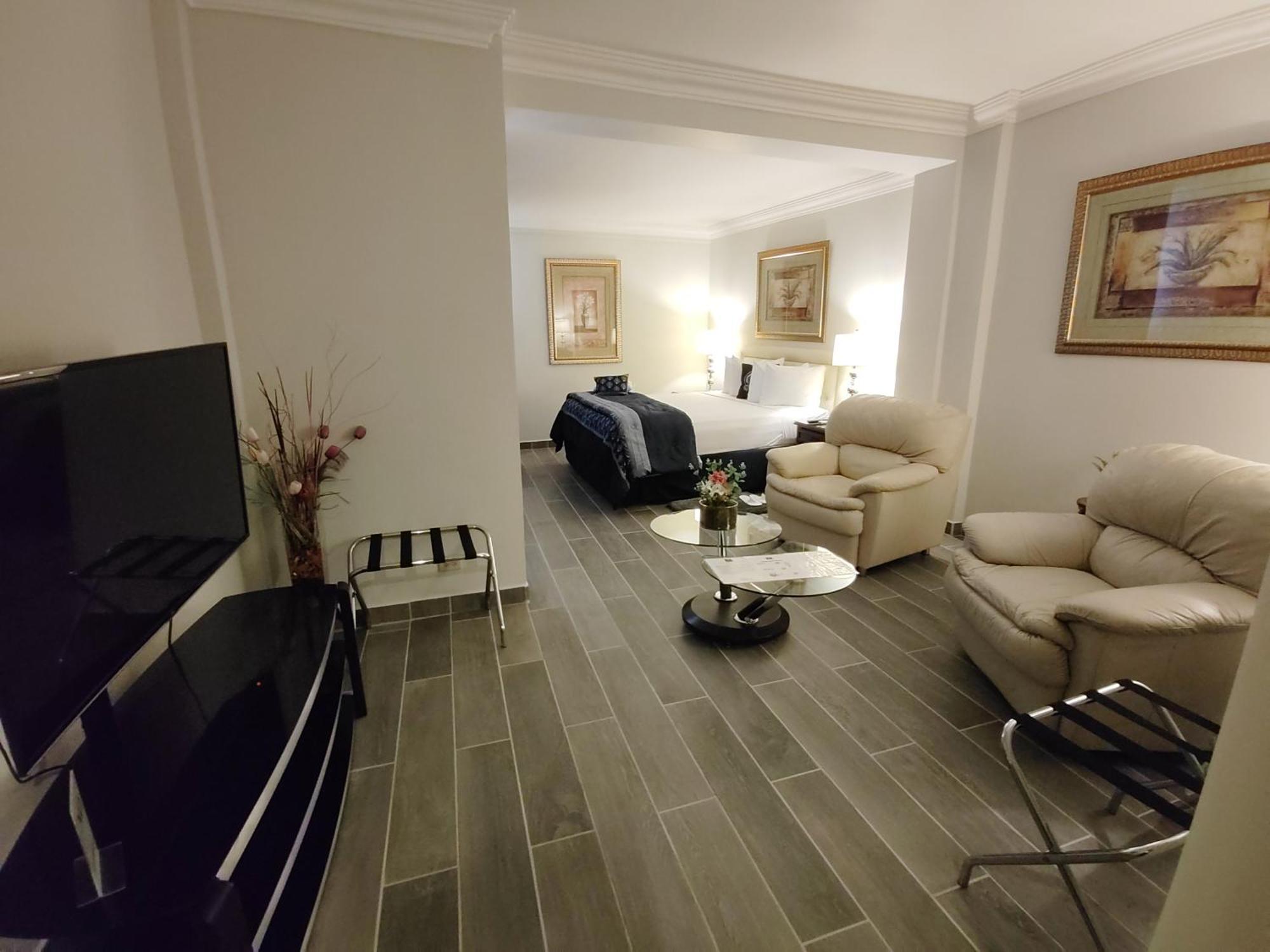 Princess Hotel And Casino Free Zone 库罗扎 外观 照片